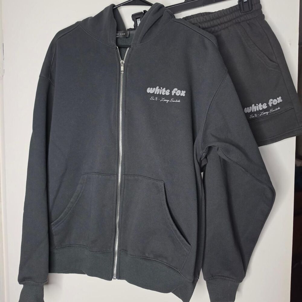 White-fox-boutique Women's Black and Grey Hoodie